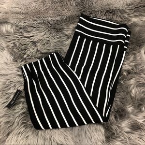 INC | Women’s Striped Cropped Pants | Size SM